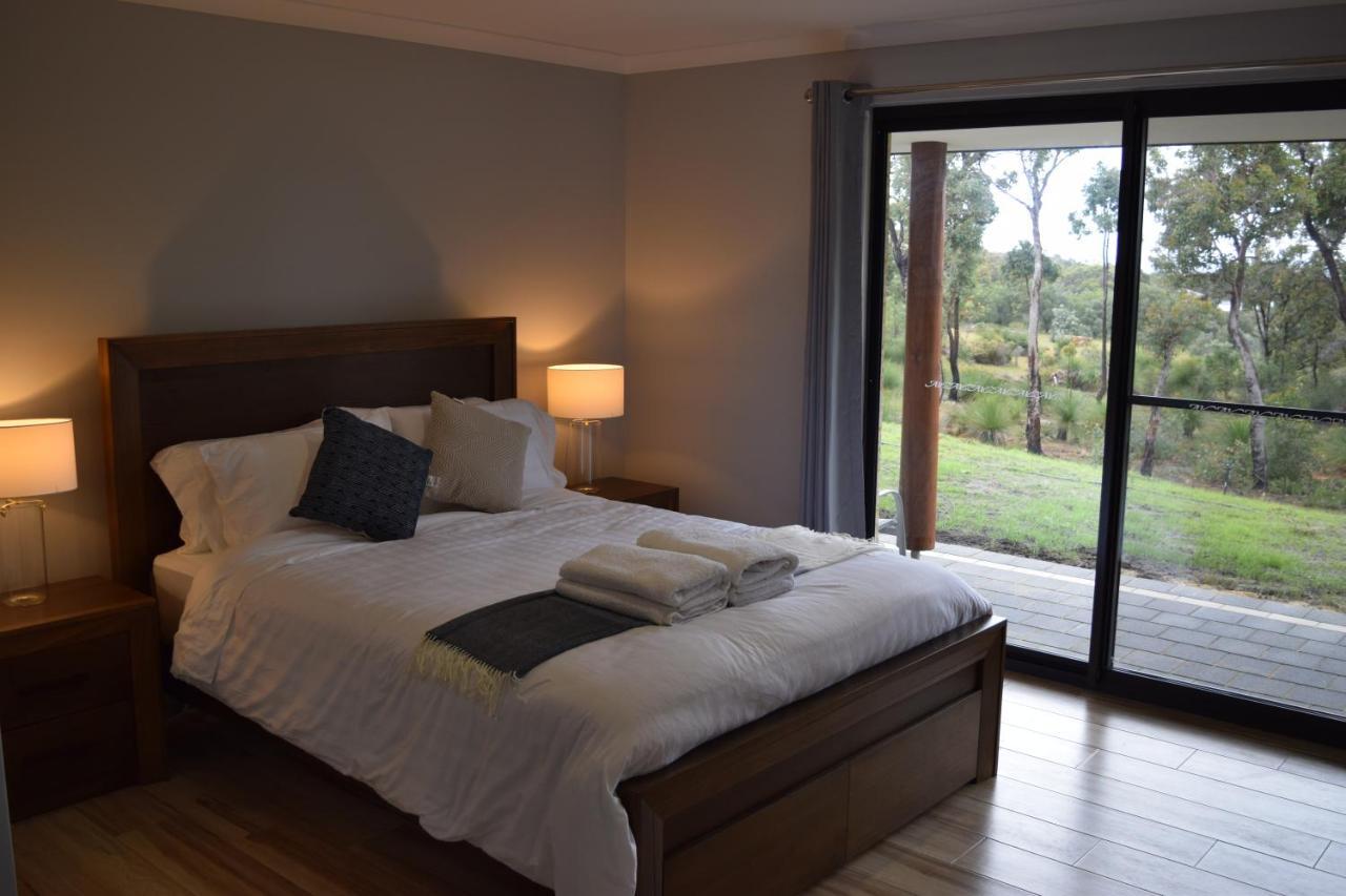Eagle Bay House Bed and Breakfast Dunsborough Eksteriør billede